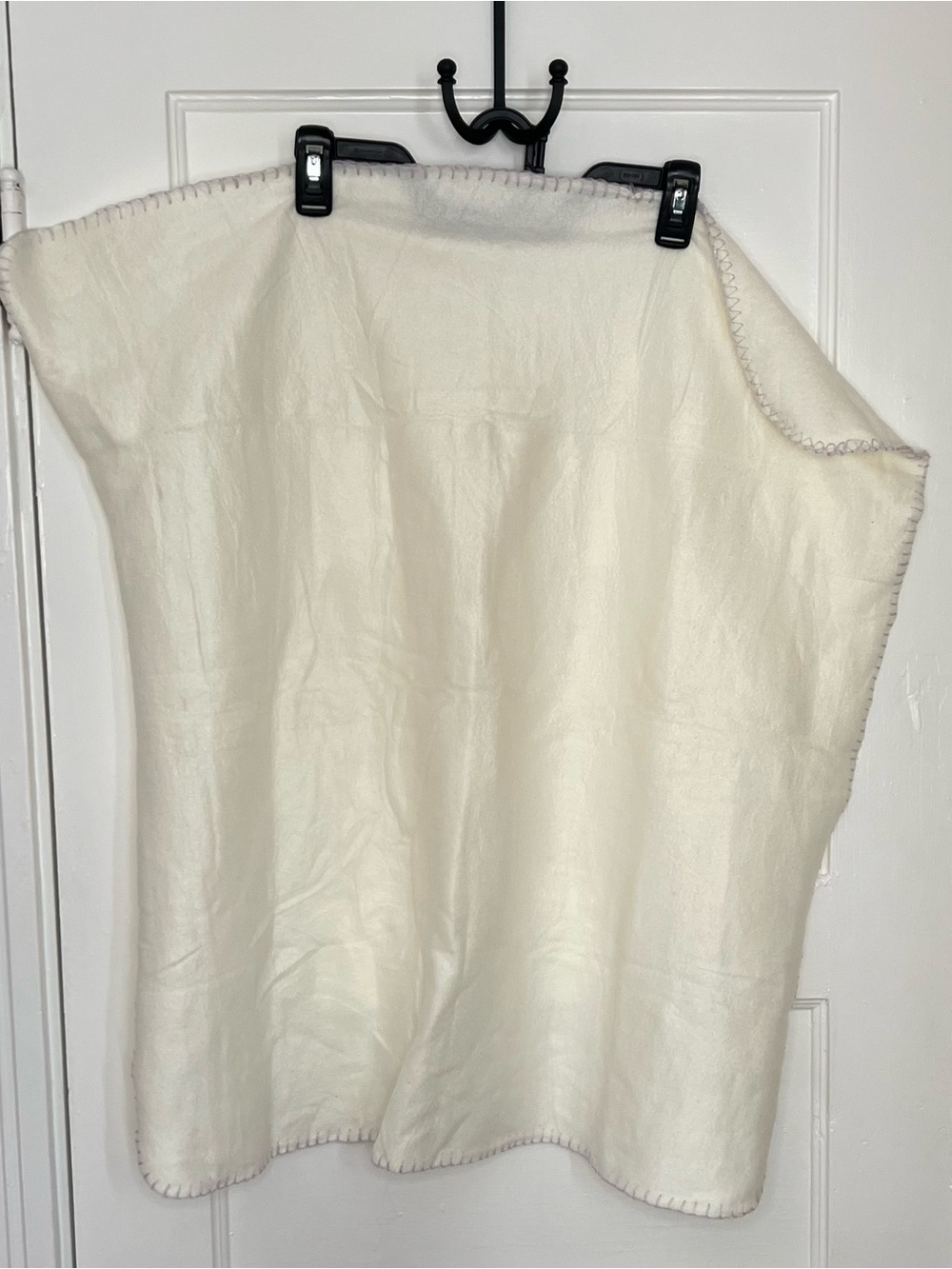 Small Cozy Cream w/light purple border threading Blanket 28 inches x 31 inches